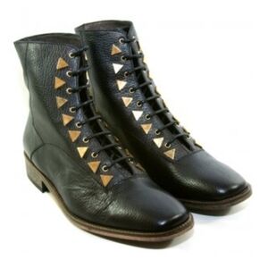 New Kid Dreamcore Boots priced at $185 USD. 